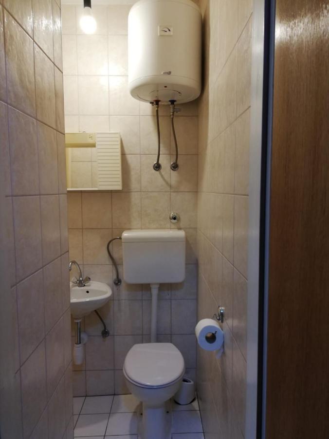 Studio Za 2 Osobe- Lijana Tučepi Buitenkant foto